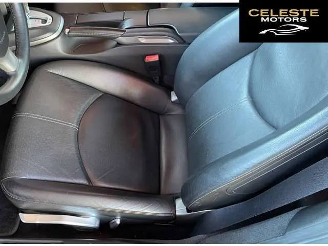 PORSCHE 911 2005 — photo 7 sur 8
