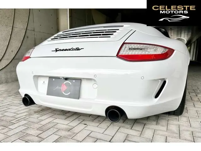 PORSCHE 911 2011 — photo 5 sur 8