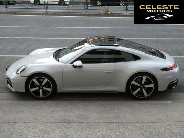 PORSCHE 911 2025 — photo 4 sur 8