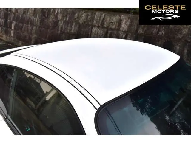 PORSCHE 911 2003 — photo 7 sur 8