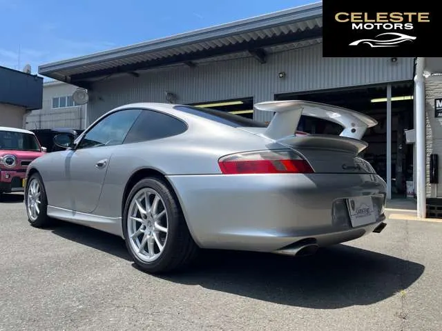 PORSCHE 911 2004 — photo 5 sur 8