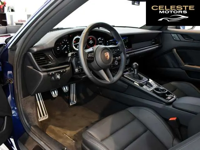 PORSCHE 911 2023 — photo 5 sur 8