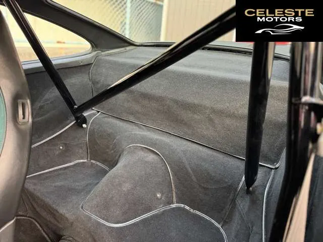 PORSCHE 911 1986 — photo 7 sur 8