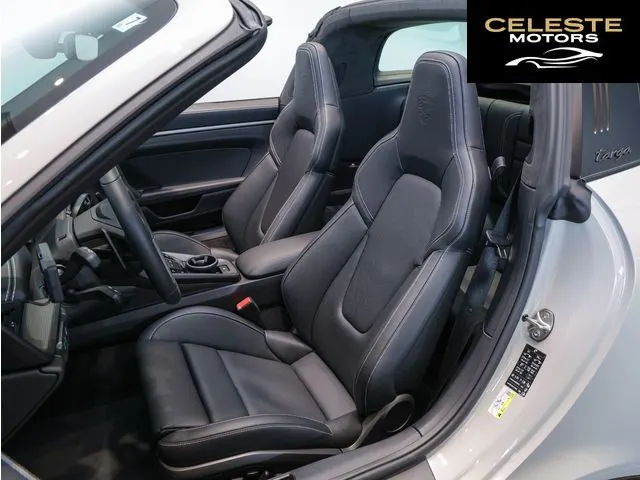 PORSCHE 911 2025 — photo 7 sur 8