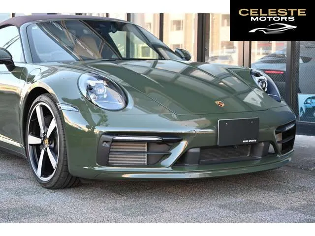 PORSCHE 911 2023 — photo 4 sur 8