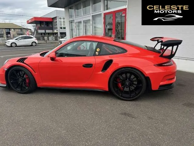 PORSCHE 911 2016 — photo 6 sur 8