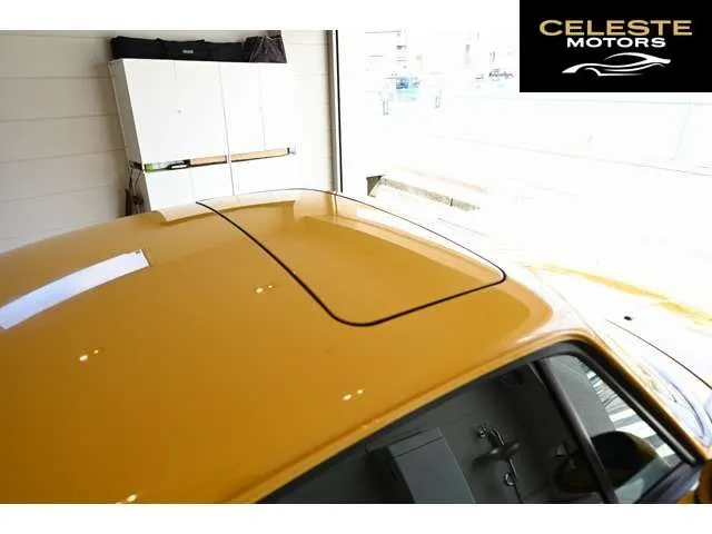 PORSCHE 911 1996 — photo 8 sur 8