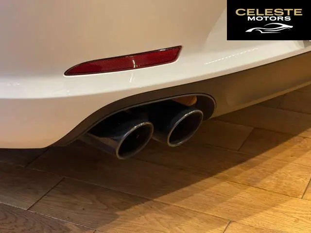 PORSCHE 911 2015 — photo 4 sur 8