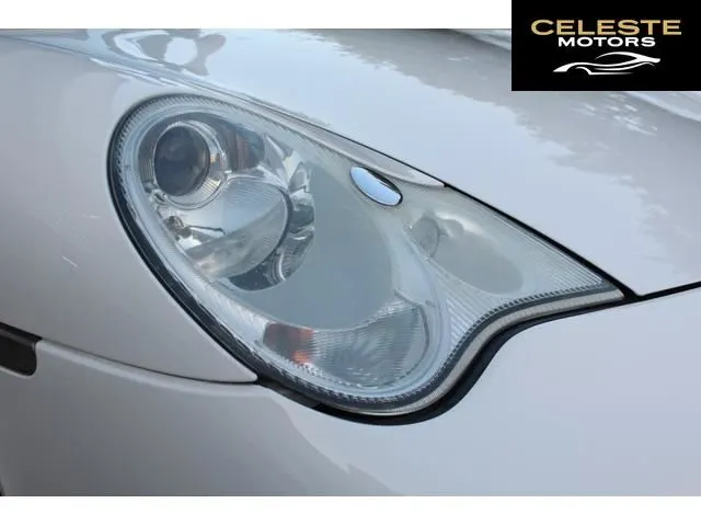 PORSCHE 911 2004 — photo 5 sur 8