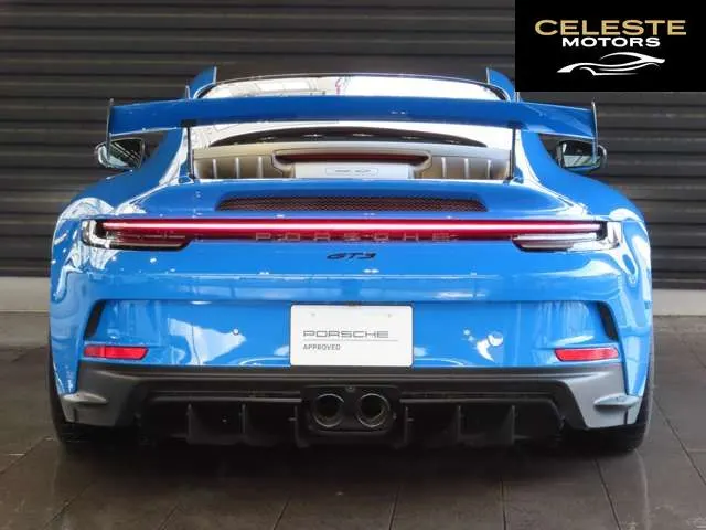 PORSCHE 911 2023 — photo 4 sur 8