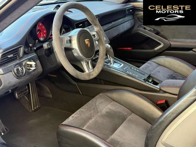 PORSCHE 911 2015 — photo 2 sur 8