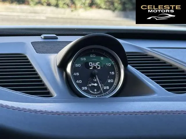 PORSCHE 911 2015 — photo 6 sur 8