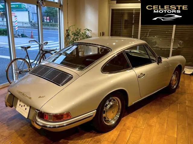 PORSCHE 911 1965 — photo 2 sur 8