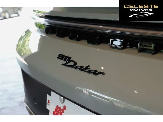 PORSCHE 911 2024 — photo 4 sur 8