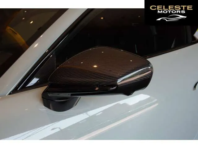 PORSCHE 911 2024 — photo 6 sur 8