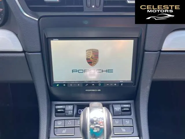PORSCHE 911 2013 — photo 4 sur 8