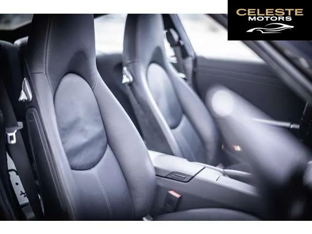 PORSCHE 911 2006 — photo 7 sur 8