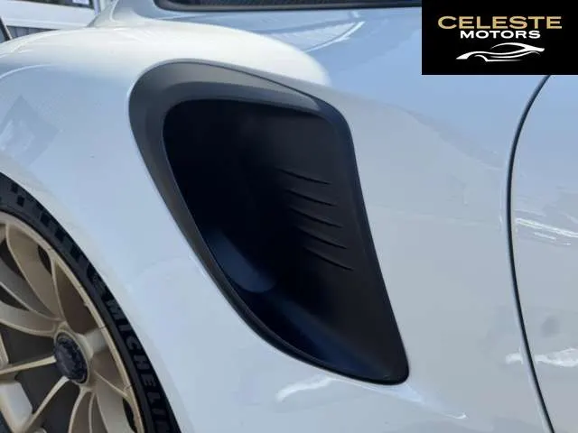 PORSCHE 911 2019 — photo 7 sur 8