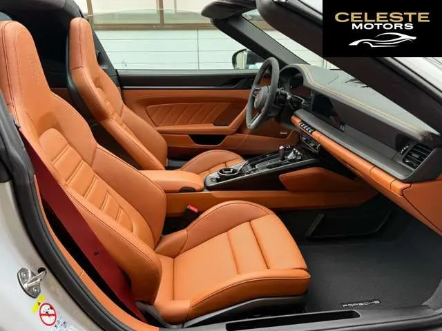 PORSCHE 911 2026 — photo 7 sur 8