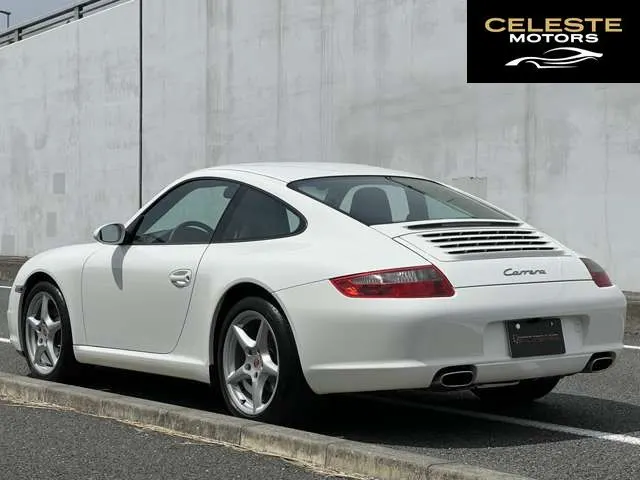 PORSCHE 911 2007 — photo 8 sur 8