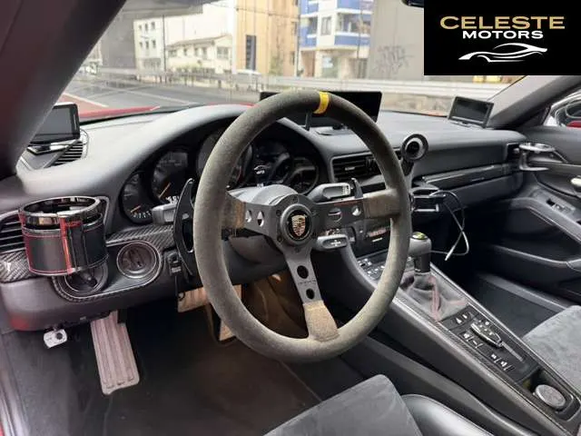 PORSCHE 911 2014 — photo 7 sur 8