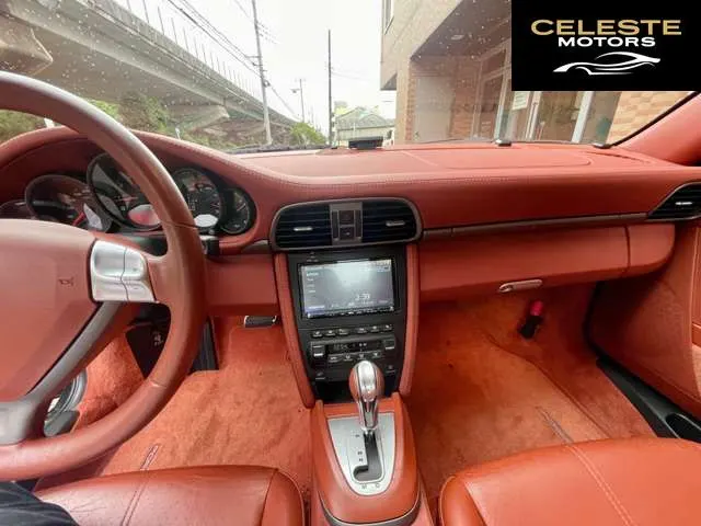PORSCHE 911 2005 — photo 3 sur 8