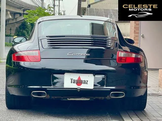 PORSCHE 911 2005 — photo 8 sur 8