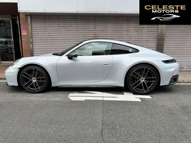 PORSCHE 911 2025 — photo 3 sur 8