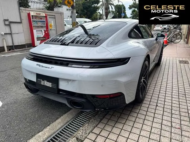 PORSCHE 911 2025 — photo 7 sur 8