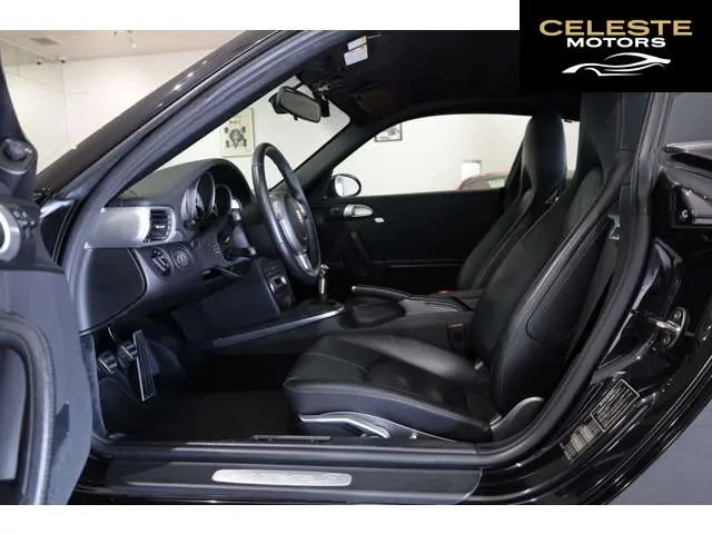 PORSCHE 911 2006 — photo 8 sur 8