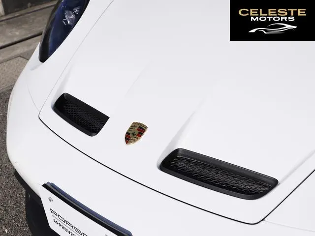 PORSCHE 911 2022 — photo 6 sur 8