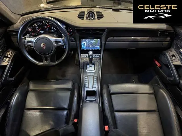 PORSCHE 911 2013 — photo 7 sur 8