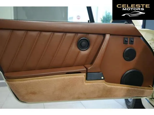 PORSCHE 911 1989 — photo 6 sur 8