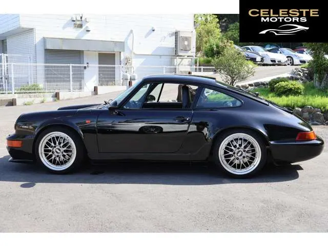 PORSCHE 911 1990 — photo 6 sur 8