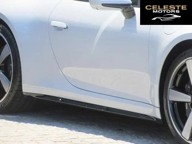 PORSCHE 911 2025 — photo 5 sur 8