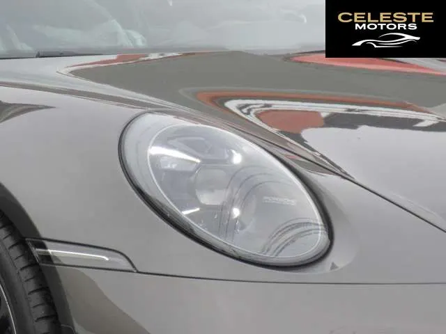 PORSCHE 911 2022 — photo 3 sur 8