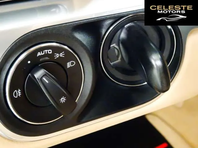 PORSCHE 911 2012 — photo 5 sur 8