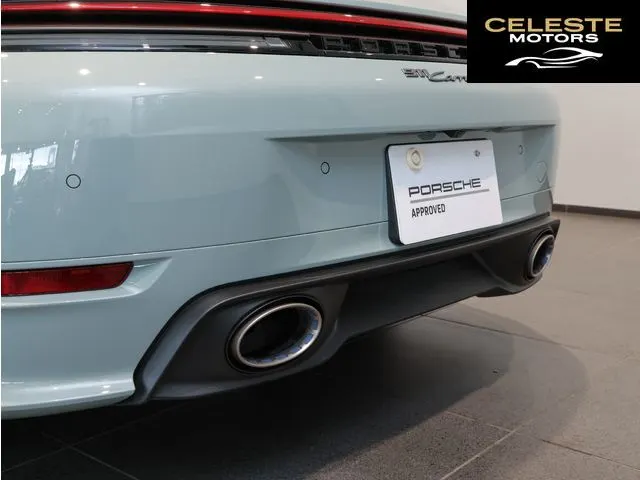PORSCHE 911 2025 — photo 5 sur 8