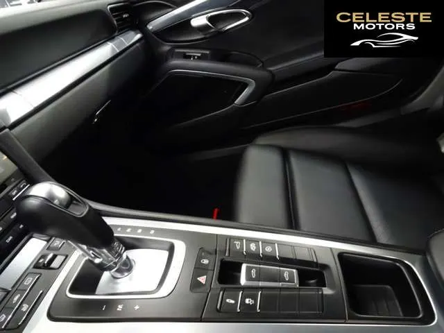 PORSCHE 911 2016 — photo 4 sur 8