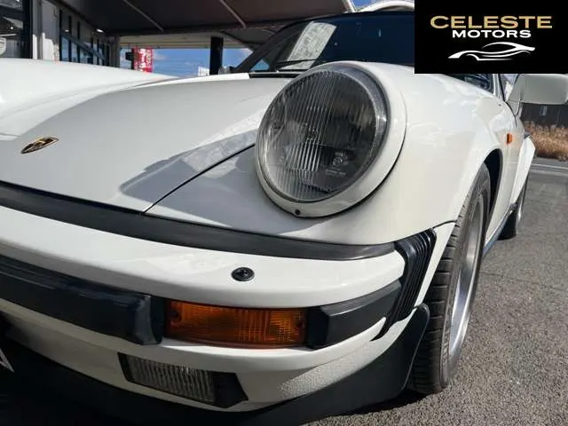 PORSCHE 911 1988 — photo 6 sur 8