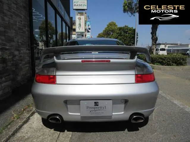 PORSCHE 911 2002 — photo 6 sur 8