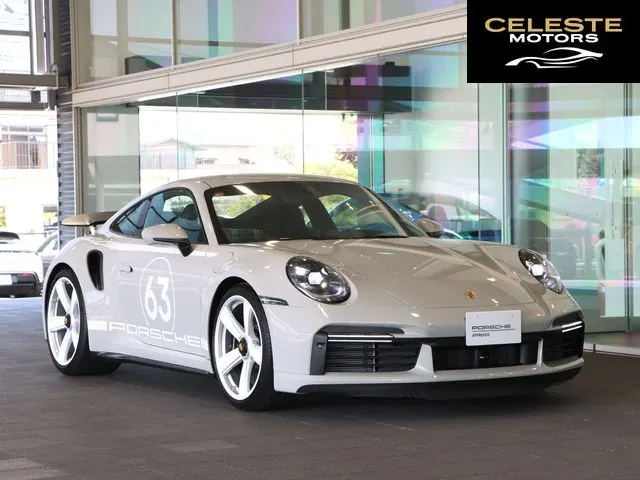 PORSCHE 911 2025 — photo 4 sur 8