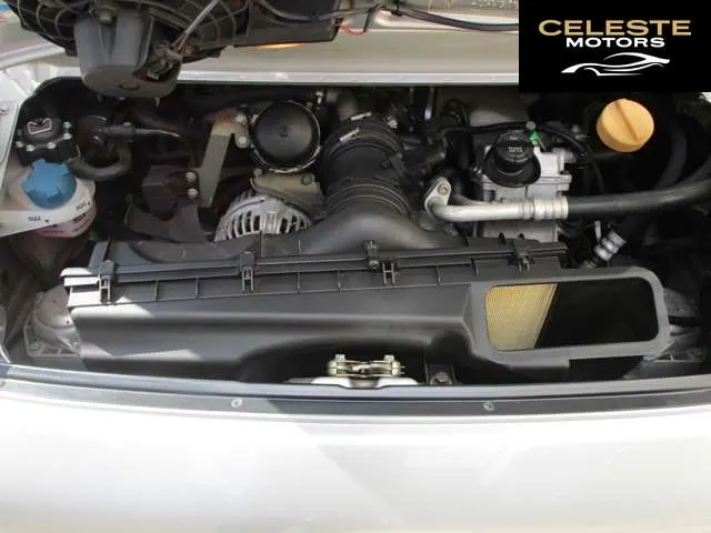 PORSCHE 911 2001 — photo 6 sur 8