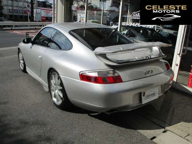 PORSCHE 911 2001 — photo 7 sur 8
