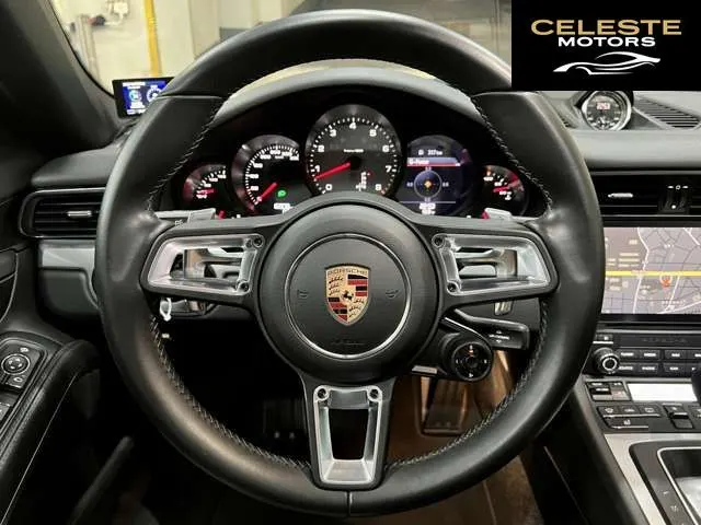 PORSCHE 911 2016 — photo 4 sur 8