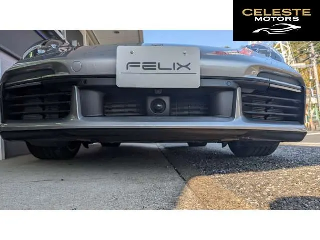PORSCHE 911 2021 — photo 3 sur 8