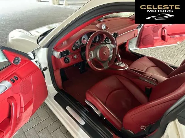 PORSCHE 911 2009 — photo 6 sur 8