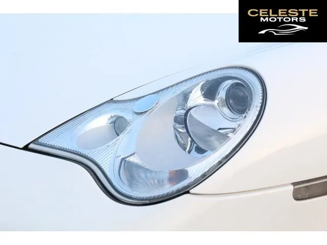 PORSCHE 911 2002 — photo 7 sur 8