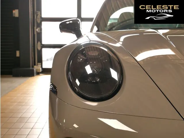 PORSCHE 911 2024 — photo 6 sur 8