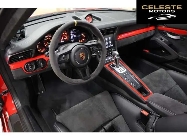PORSCHE 911 2019 — photo 2 sur 8